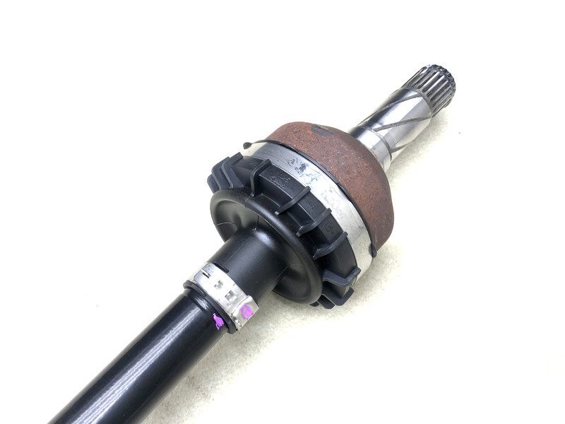 VL029 UB XC60 T5mo- men tamAWD left rear drive shaft * shaft diameter approximately 23.5mm/30mm * noise / boots crack less *