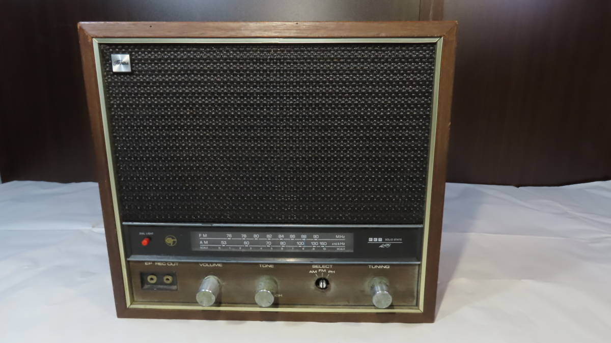 東芝GTRadio現状品　※　東芝　【 FM/AM28バンド：RH-560F　】※_画像1