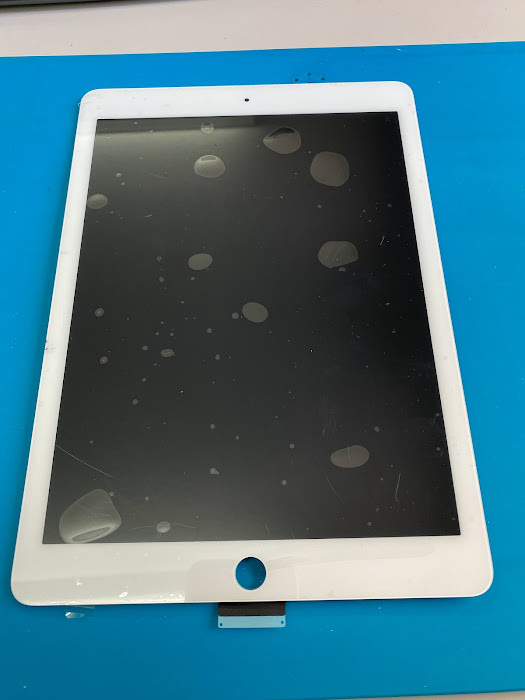 新品・未使用 iPad Air2（A1566、A1567）液晶一体型パネル 白