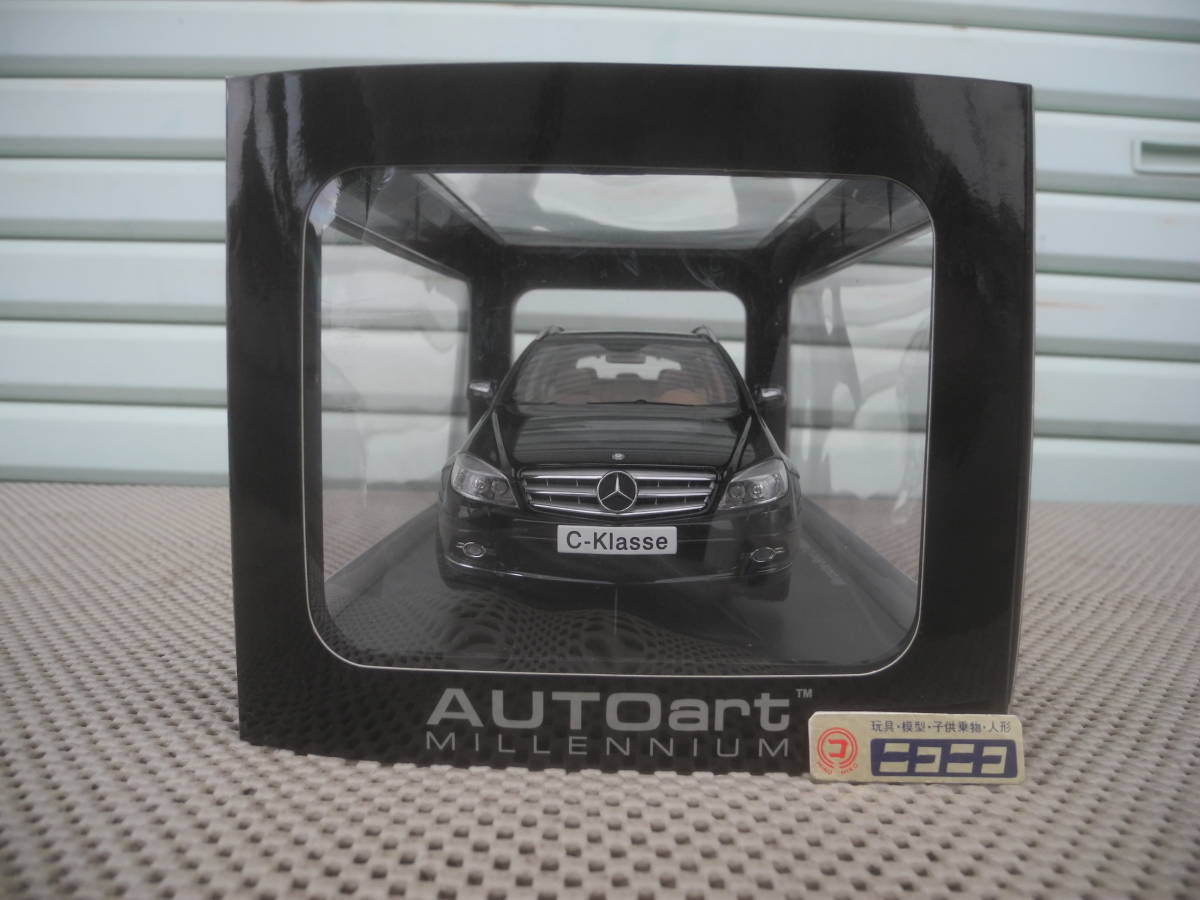 ◎1/18 ◎オートアート メルセデスベンツ シークラス ティーモデル オートアート：新品未開封／Autoart Mercedes-Benz C-Klasse T-Modell_画像6