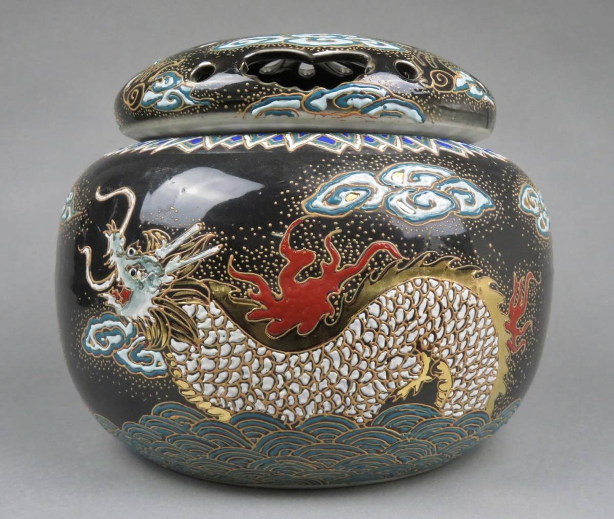 時代【細密絵付 雲龍文大香炉 香櫨】波龍 香道具 希少 骨董品 古美術品