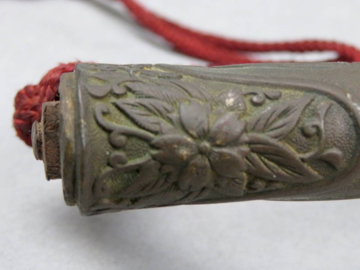 刀剣美術 時代物 大日本帝国 旧日本軍【指揮刀】サーベル 桜紋 刀剣美術 時代物 大日本帝国 旧日本軍【指揮刀】サーベル 桜紋