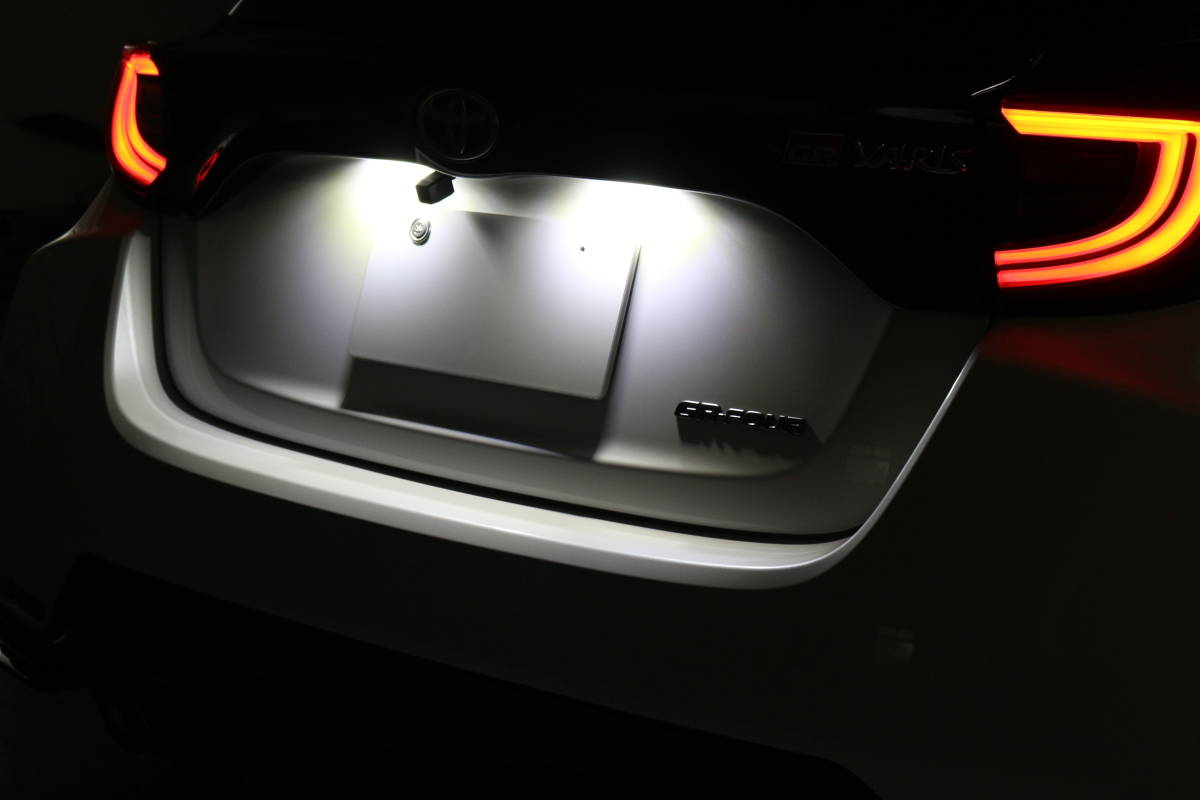 GRヤリス 専用設計 LEDライセンスランプ 36連 SMD ナンバー灯 バルブ ライト 電球 T10 GR YARIS RZ RS RC GXPA16 MXPA12_画像1