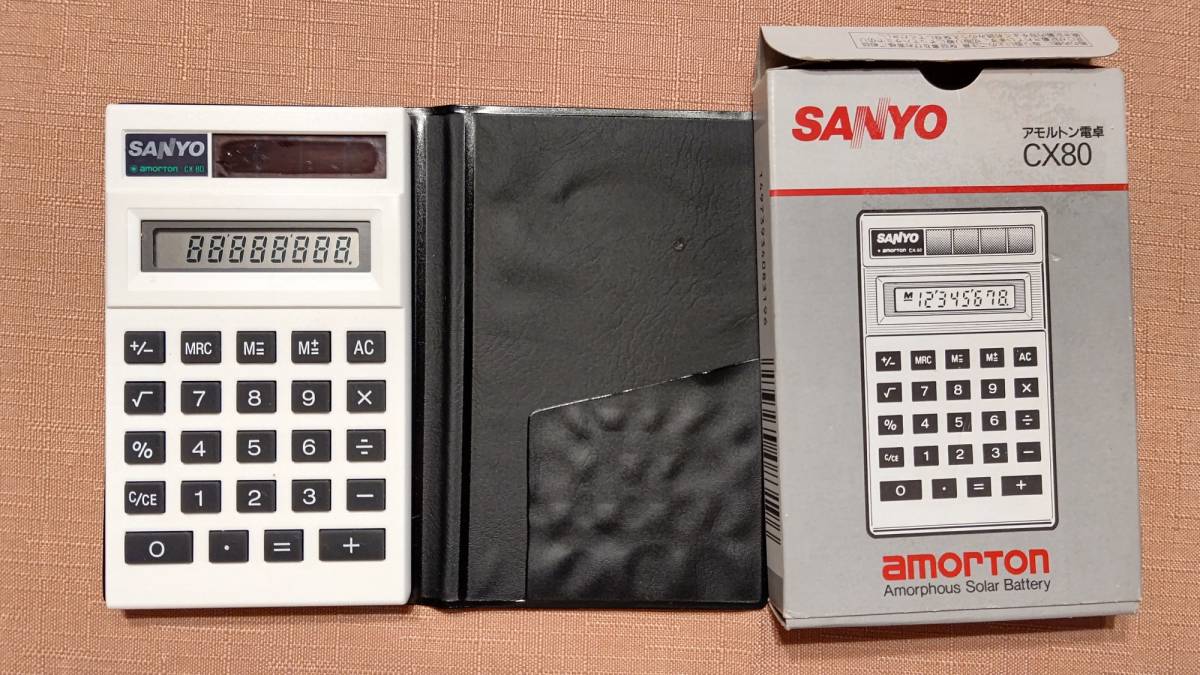  Showa Retro the first period SANYOa malt n calculator (Amorphous Solar Battery) CX80 made in Japan operation OK with cover boxed ( box reverse side . count. way chronicle )