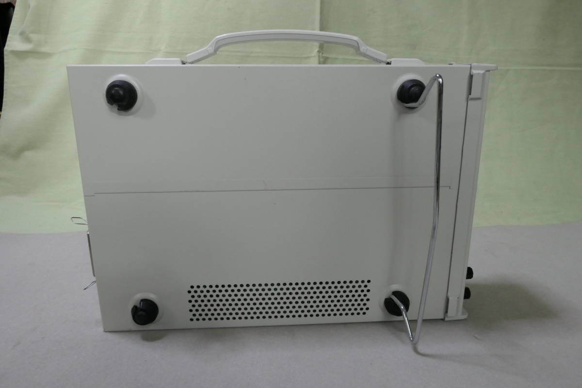アドバンテスト R6144 直流電圧電流発生器 ADVANTEST 動作確認済 ① アドバンテスト R6144 直流電圧電流発生器 ADVANTEST 動作確認済 ①