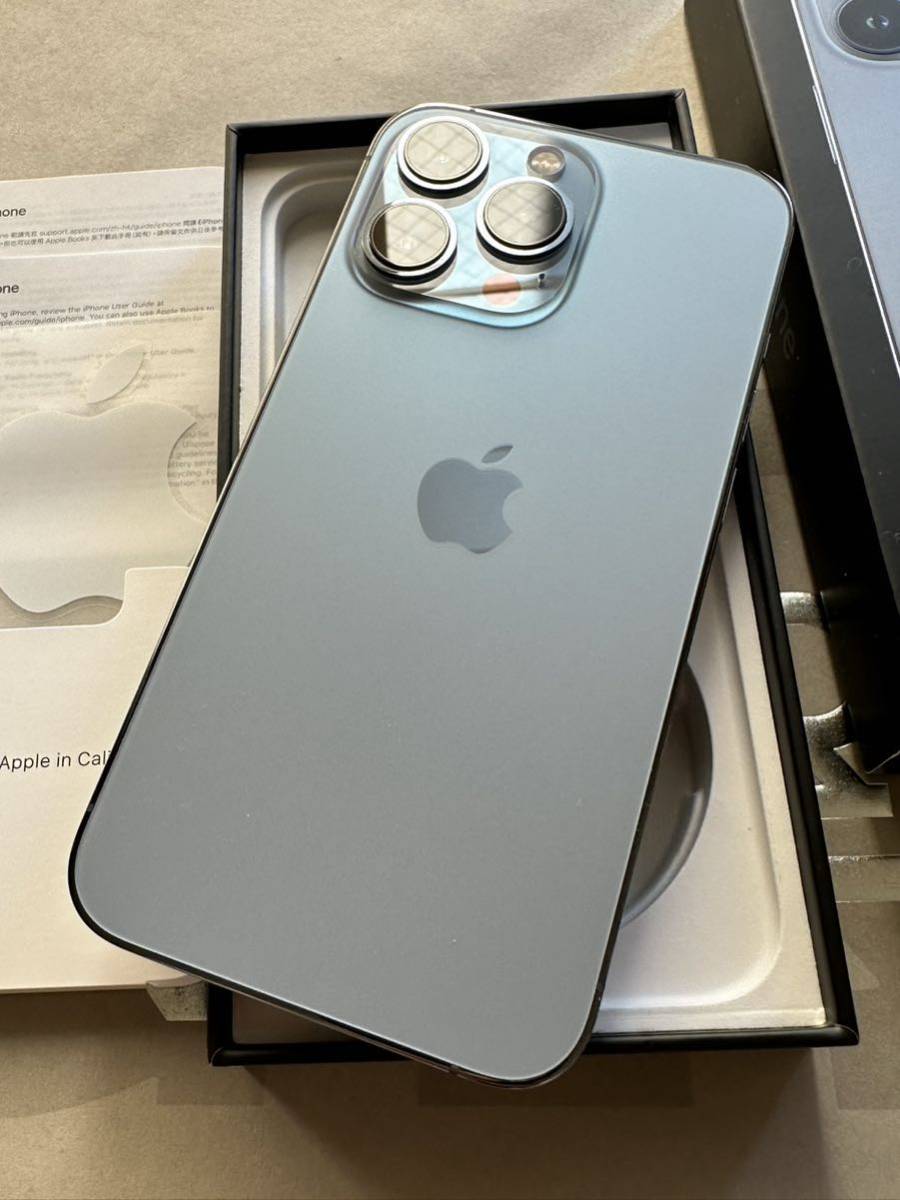 iPhone13 Pro 256GB デュアルSIM DSDS 香港 海外 SIMフリー 水色 ...