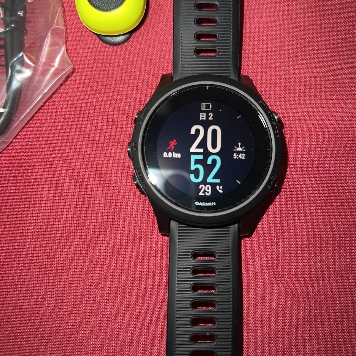 ほぼ新品　GARMIN ForeAthlete 945 ランニングダイナミクスポッド付き_画像4