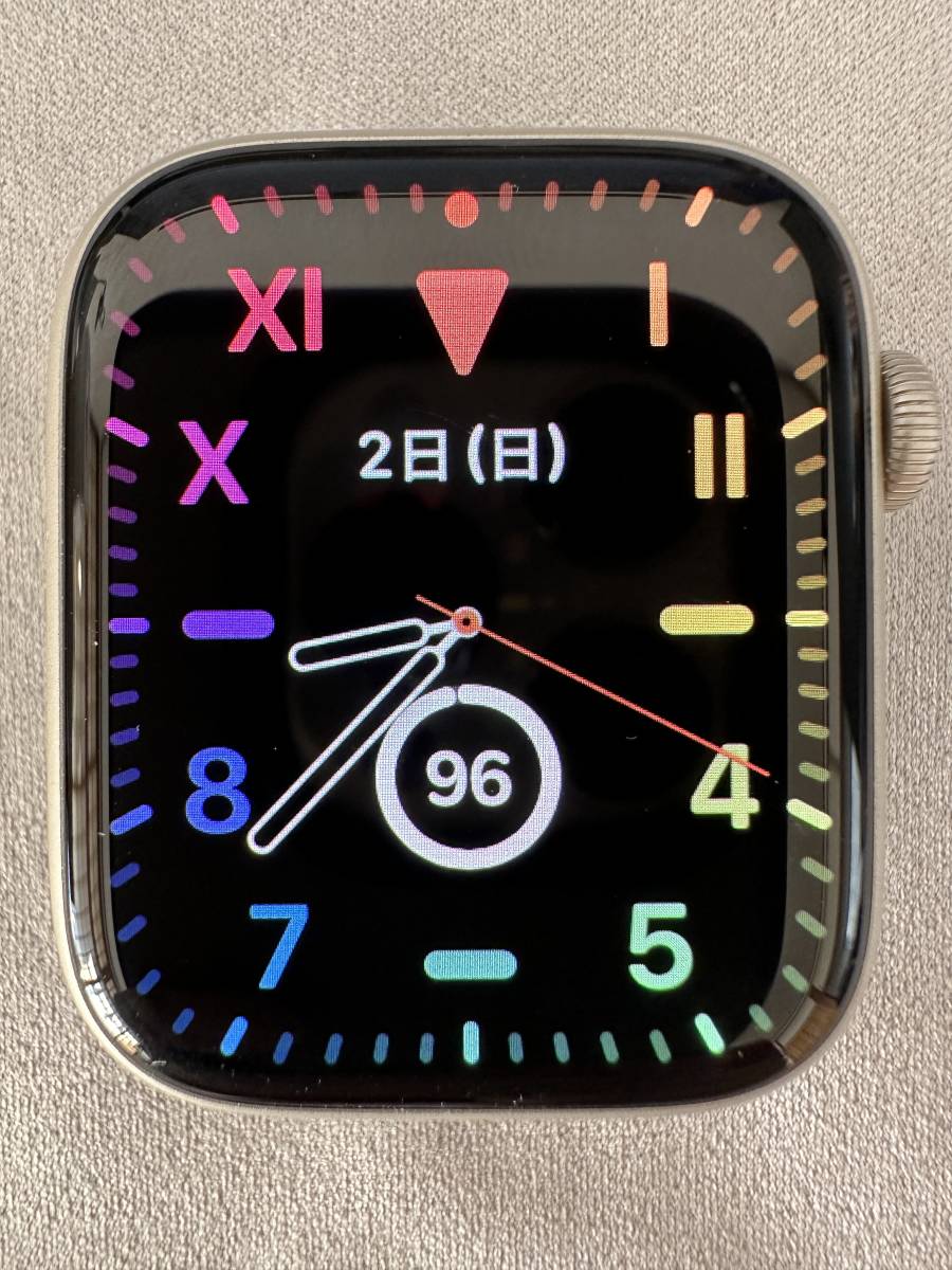 Apple Watch Series 7 GPS model 45mm Star light aluminium case Apple watch 7[ band is other company manufactured. ]