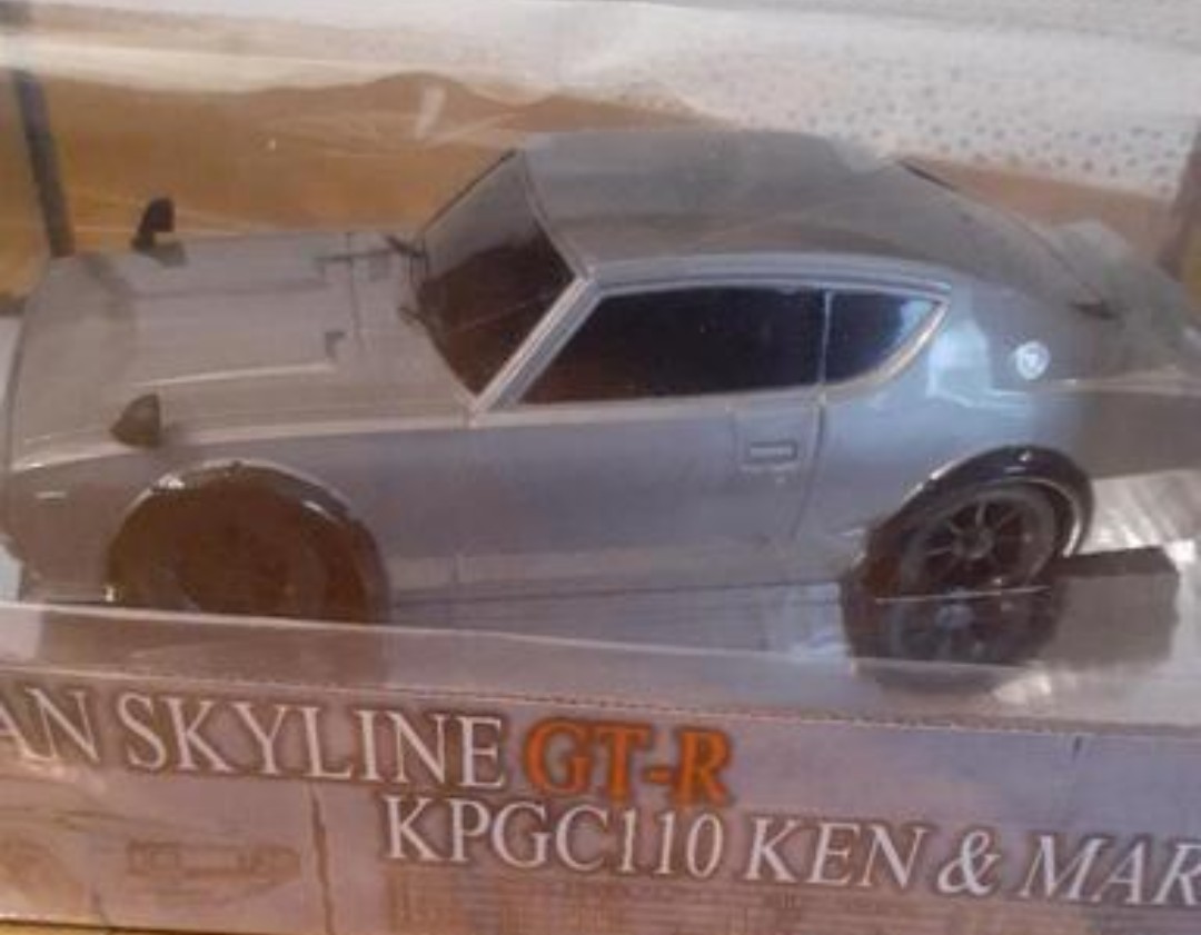 【美品！新品未開封】1/24RC NISSAN監修 SKYLINE（スカイライン）GT-R KPGC110 ケンメリ ラジコンカー