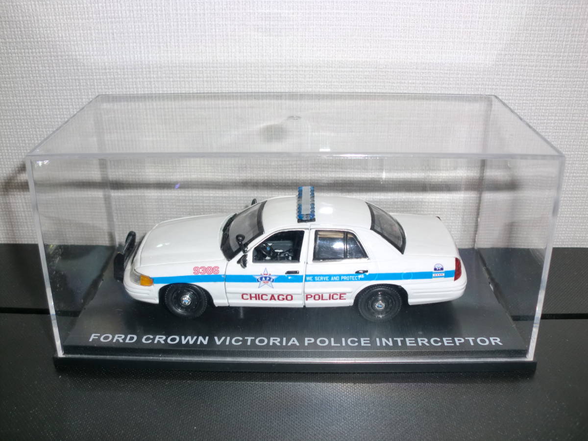 ☆ First Response FORD Crown Victoria 「CHICAGO POLICE」 1/43