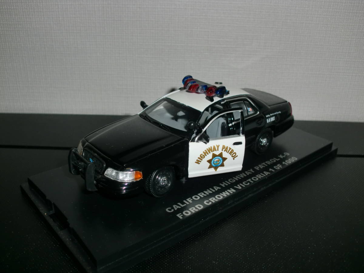 ☆ First Response FORD Crown Victoria 「CALIFORNIA HIGHWAY PATROL」 1/43 ポリスカー パトカー