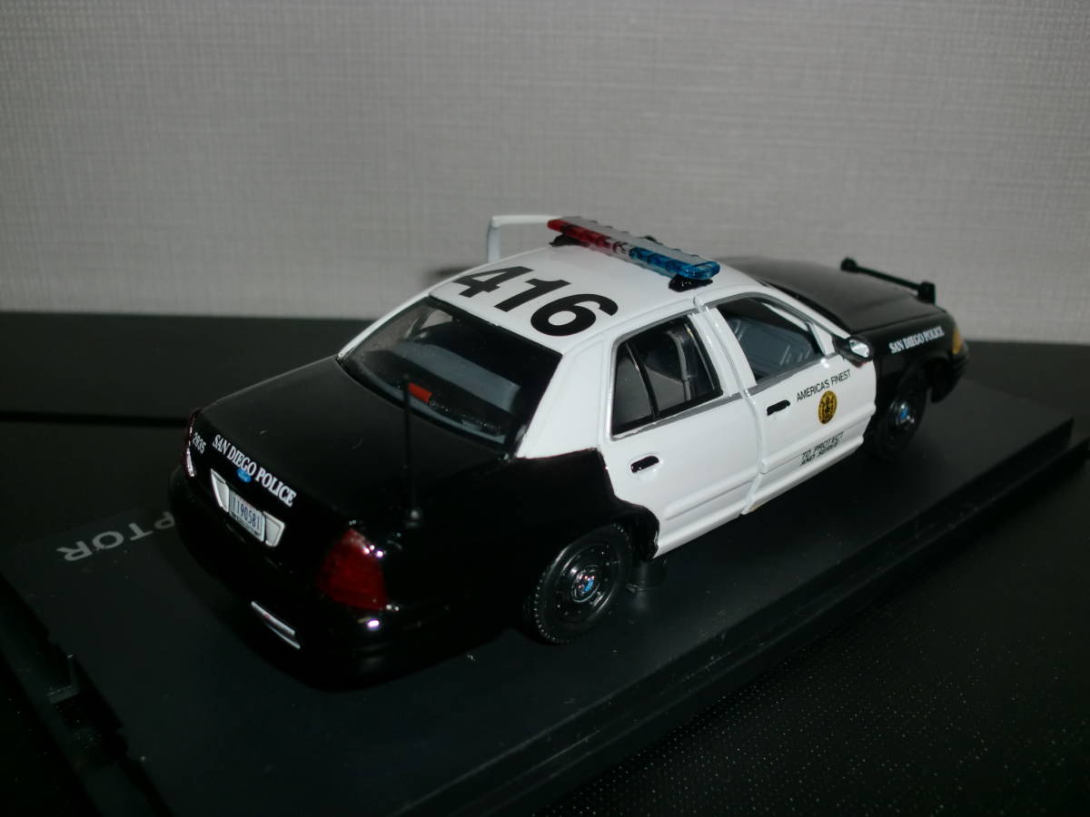 ☆ First Response FORD Crown Victoria 「SAN DIEGO POLICE」 1/43