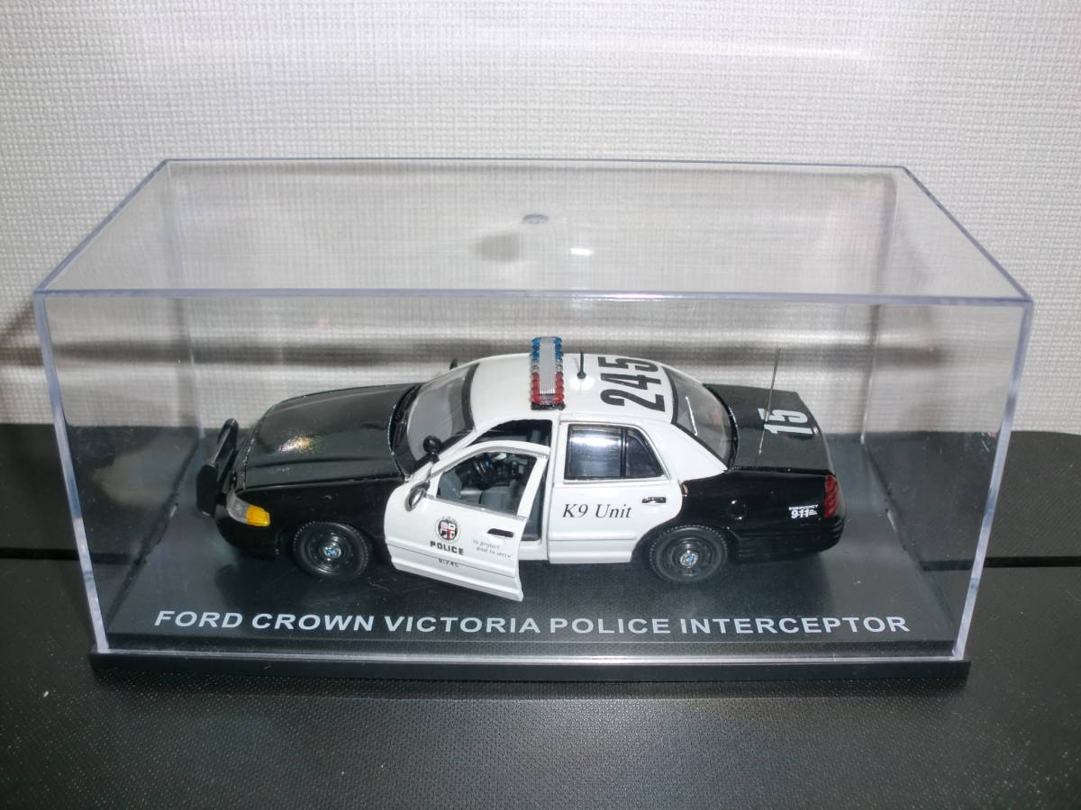 ☆ First Response FORD Crown Victoria 「Los Angeles POLICE」 1/43