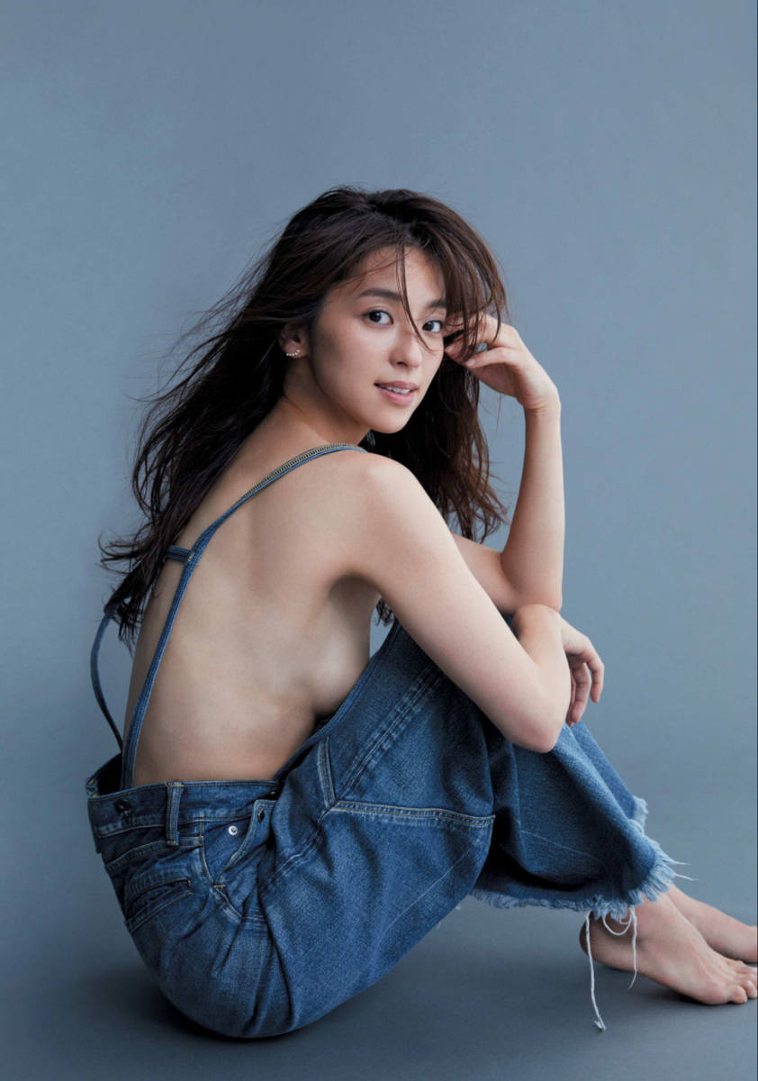 中村アンさん 写真Lサイズ9枚 Yahoo!オークション - 中村アン 写真10枚 Lサイズ 女優