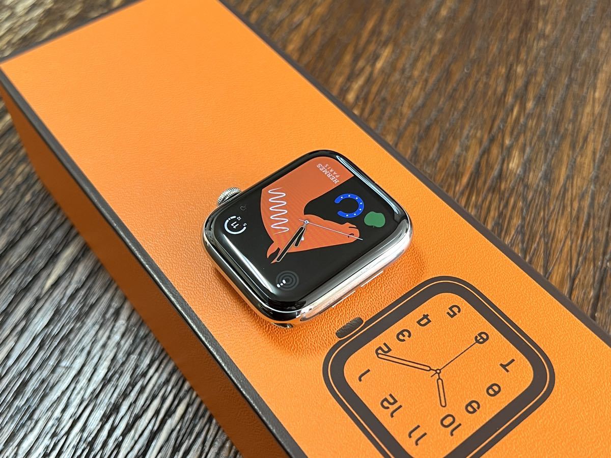 AppleCare+あり アップルウォッチ エルメス Apple Watch HERMES Series 6 44mm シルバー ステンレス GPS  Cellular 新品社外バンド付き