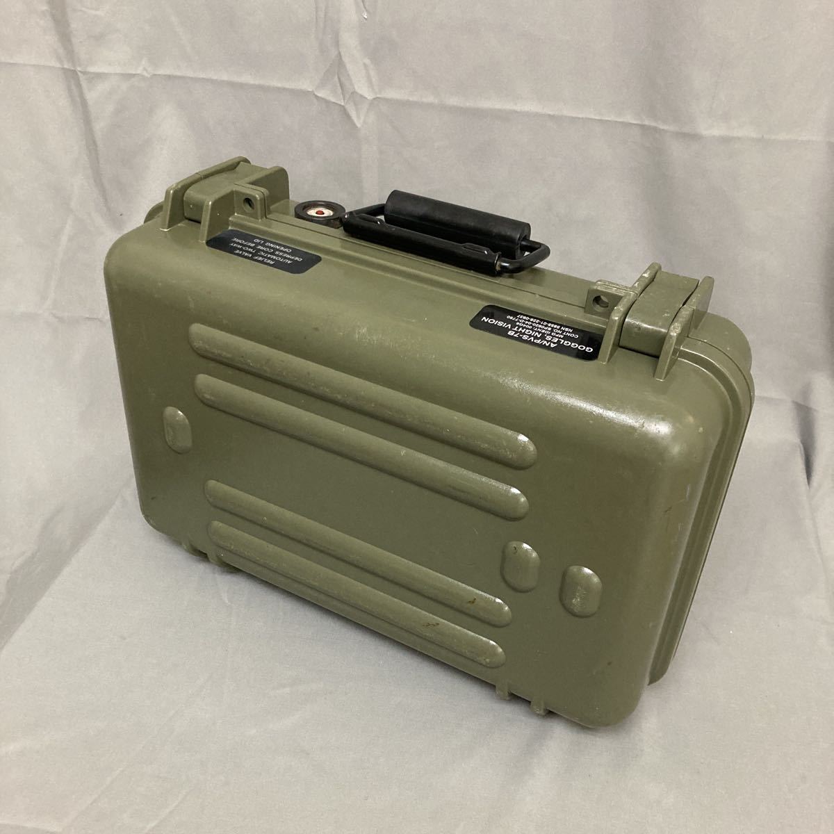 PVS-7用ハードケース ナイトビジョンケース 米軍実物