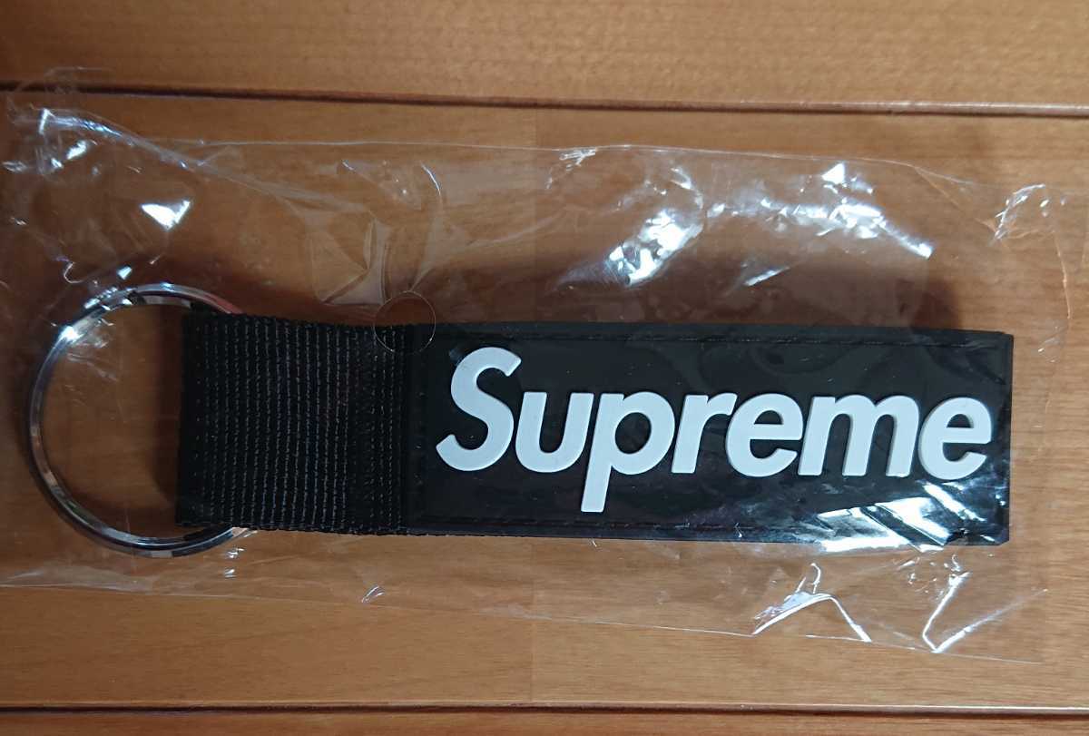 格安SALEスタート】 新品 Supreme Webbing Keychain Black