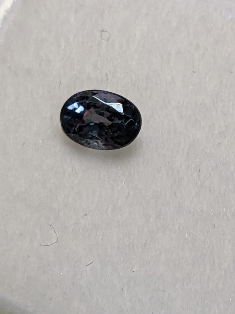 天然カラーチェンジガーネット0.453ct