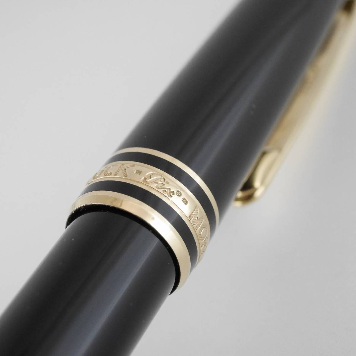 即決* モンブラン MONTBLANC マイスターシュテュック クラシック 165