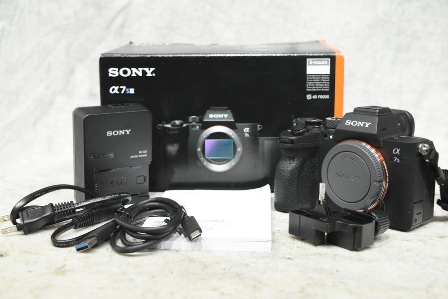ヤフオク! - SONY ソニー A7S III α7SⅢ a7S3 ILCE-7SM3 カメ 公式ファッション通販 SONY ILCE-7SM3 α7sⅢ α7Sⅲ デジタルカメラ