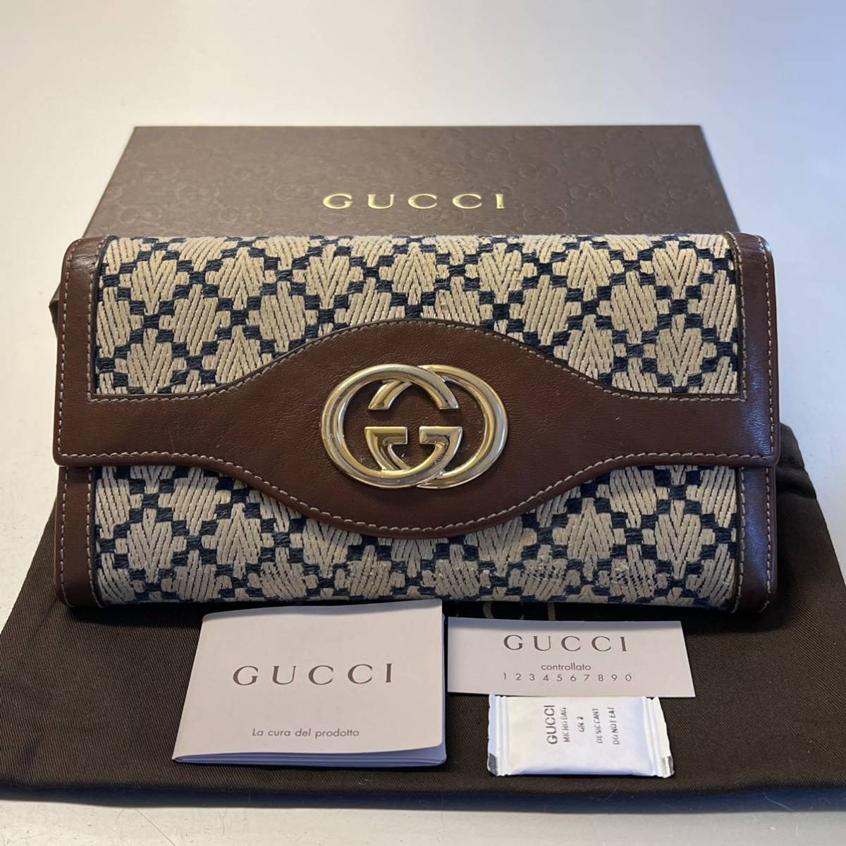 GUCCI グッチ 長財布 インターロッキング GGスプリーム-