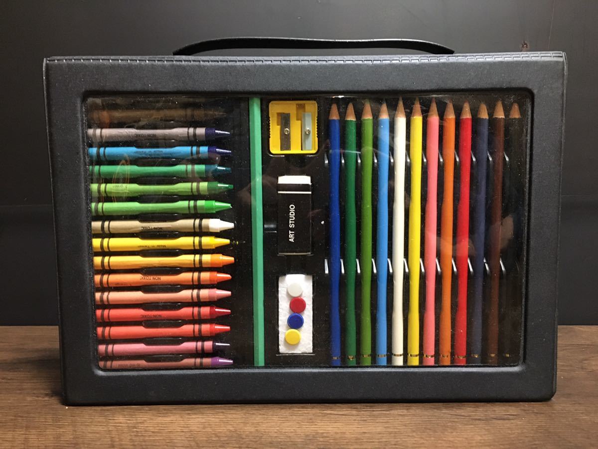  art set crayons color pencil 