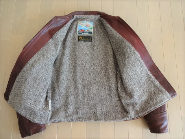 希少色 チェリー AERO LEATHER ハーフベルテッド 馬革 エアロ 希少色 チェリー AERO LEATHER ハーフベルテッド 馬革 エアロ