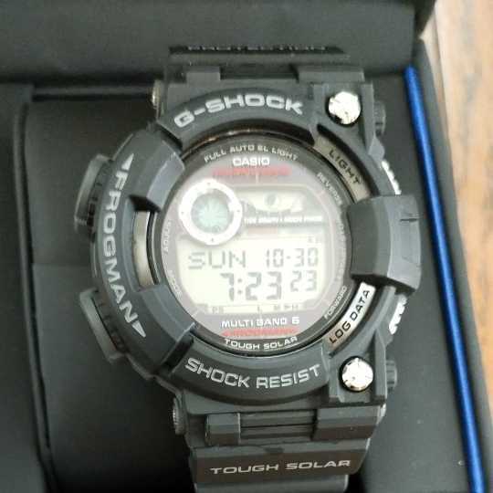 独特の素材 CASIO G-SHOCK 電波ソーラー GWF-1000 1JF FROGMAN