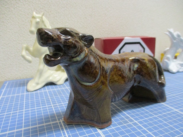 陶器製 干支 置物 虎/馬/犬/龍 薩摩焼 他 検 住まい インテリア 陶器製 干支 置物 虎/馬/犬/龍 薩摩焼 他 検 住まい インテリア