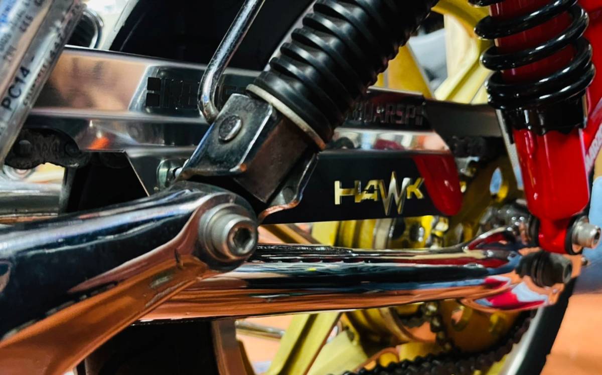 いよいよ人気ブランド ホーク2 バブ CB250T メッキチェーンカバー