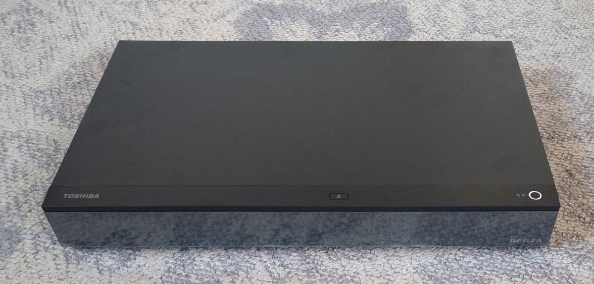 ほぼ新品 東芝レグザ ブルーレイレコーダー DBR-4KZ400 4TBHDD 4K対応