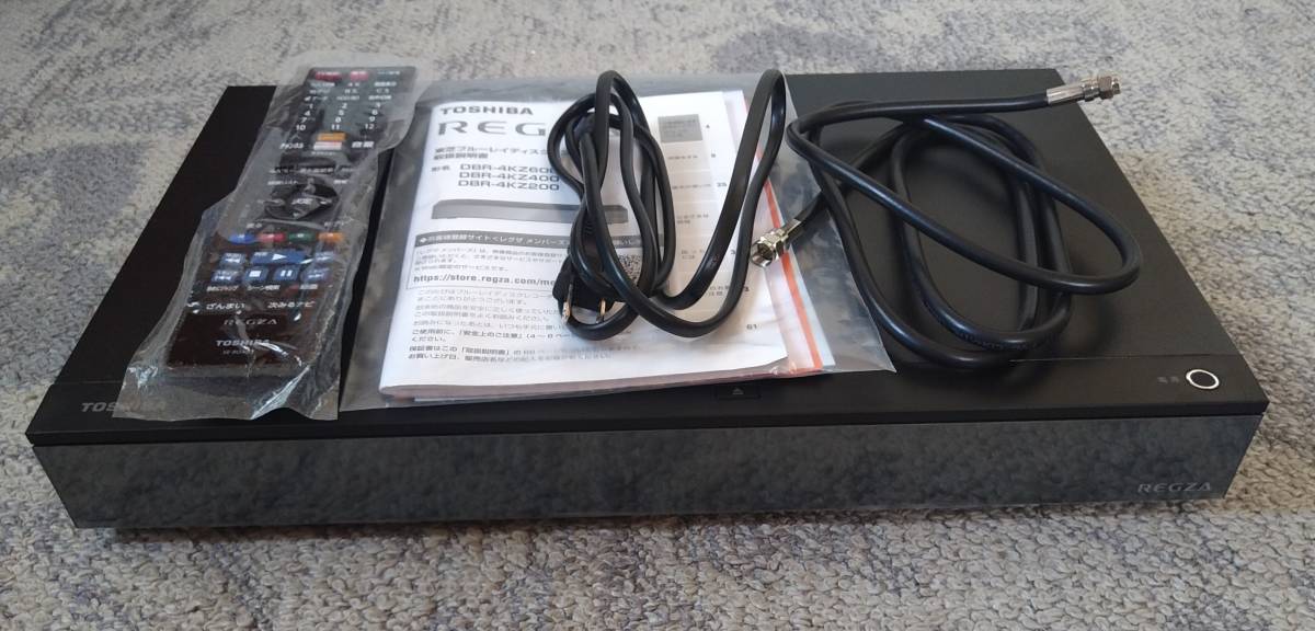 ほぼ新品 東芝レグザ ブルーレイレコーダー DBR-4KZ400 4TBHDD 4K対応