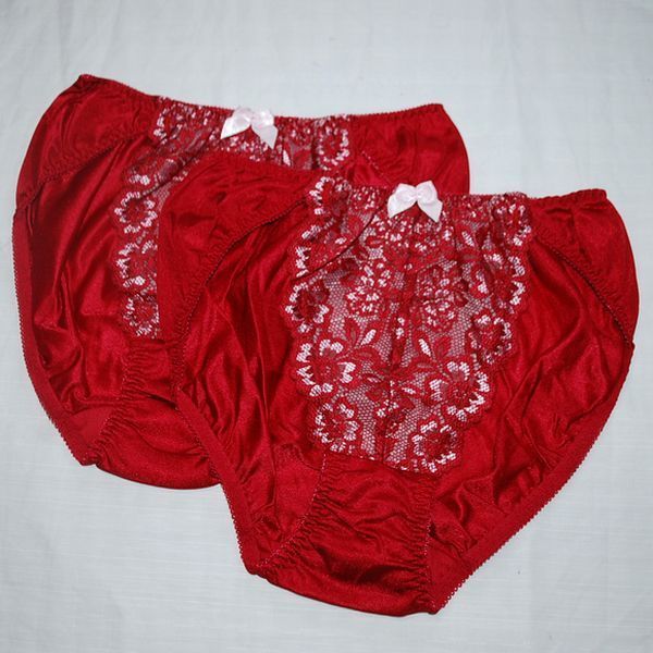 to Lynn pB80L. flower lace bra & shorts 2 sheets red 