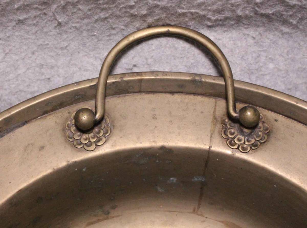 金属工芸□銅器 鍋 水盤 鉢 持ち手付き□□黄銅 真鍮製 VESSEL 3Kg