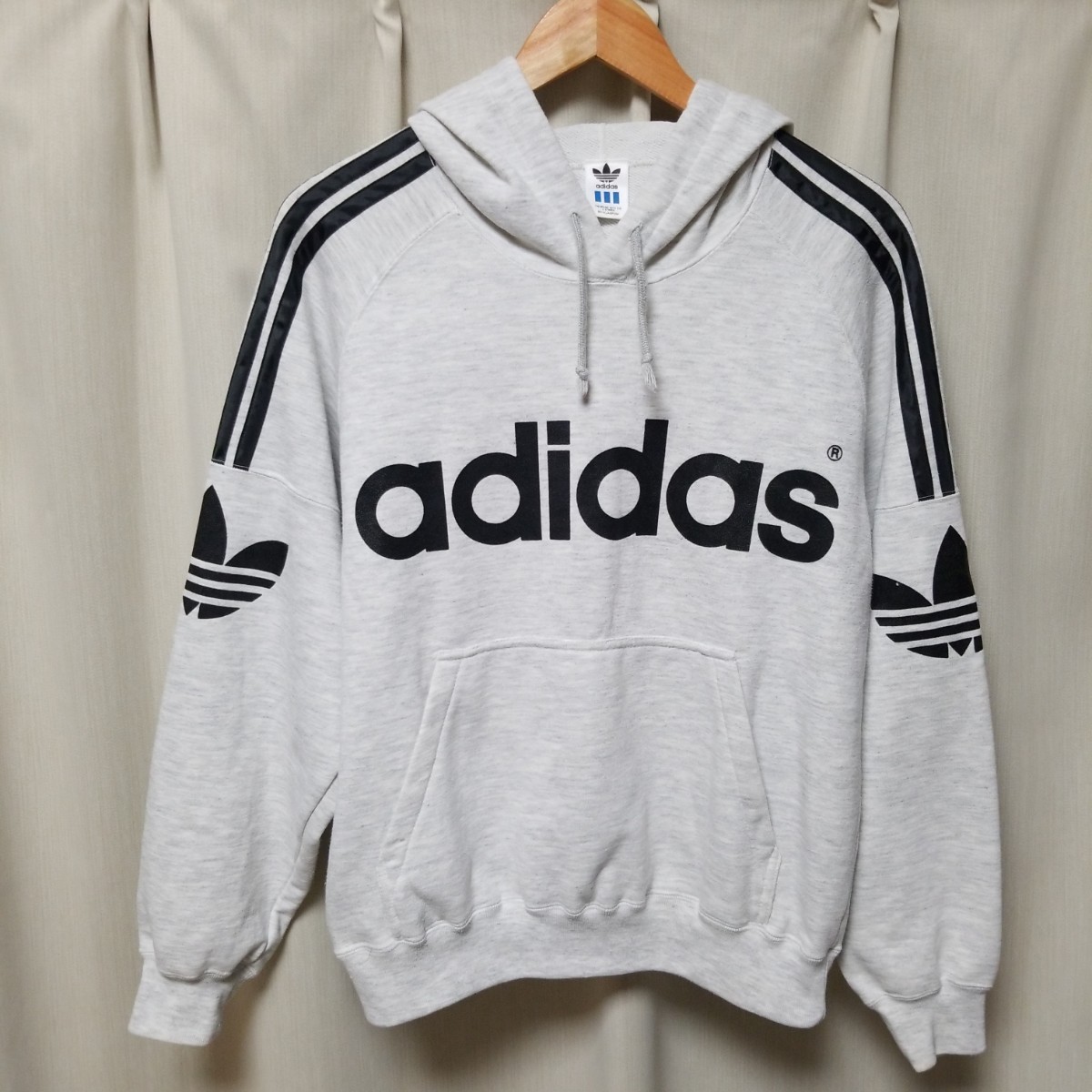 アディダス adidas プルオーバーパーカー デサント製90s ビッグロゴ