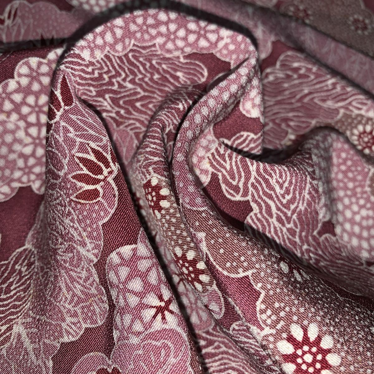  silk crepe-de-chine is gire approximately 35×80 small flower adzuki bean color fine pattern .. flap 