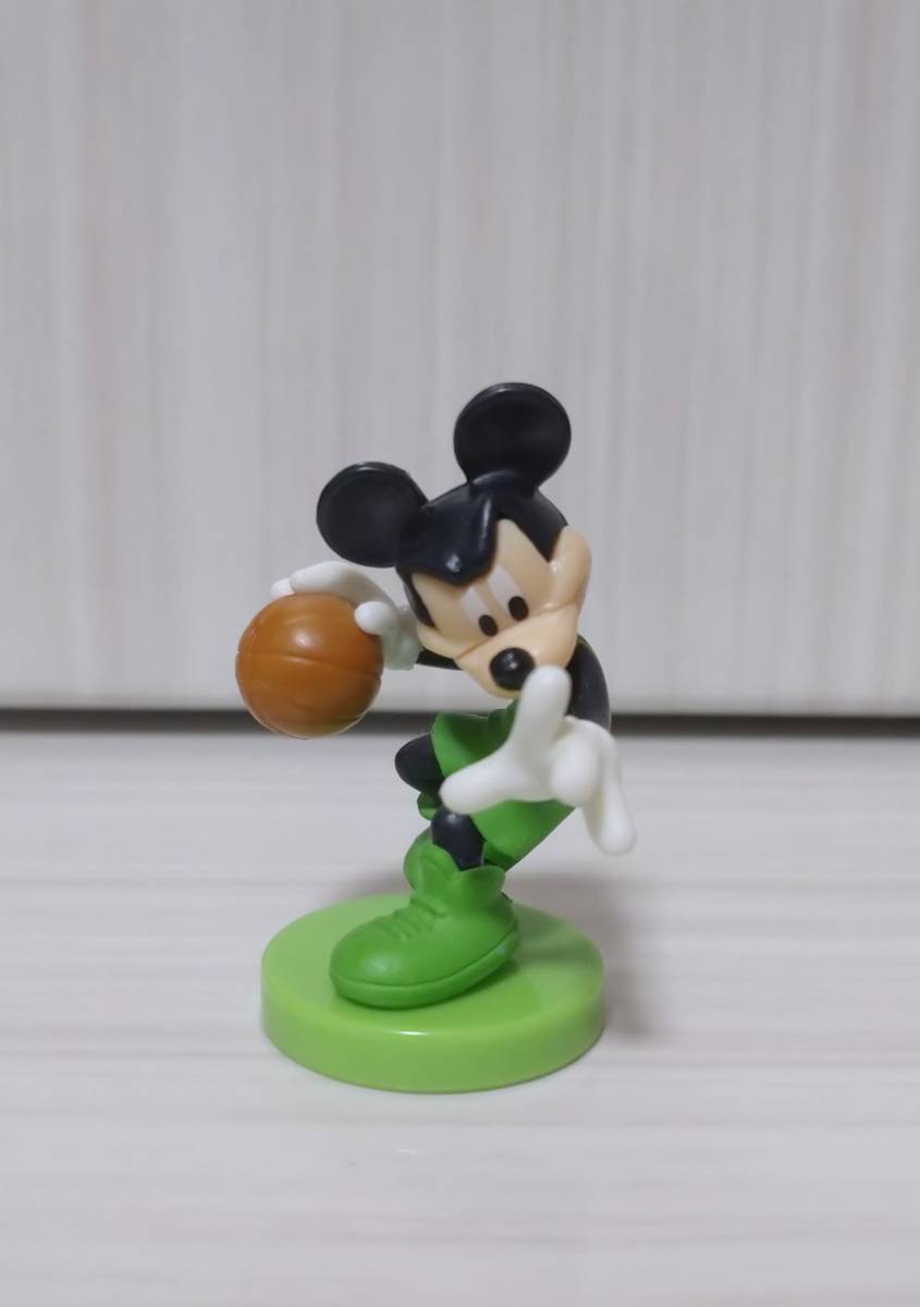 チョコエッグ ディズニーキャラクター Part8 レア 彩色違い【84. ミッキーマウス 緑ver.】1種_画像3