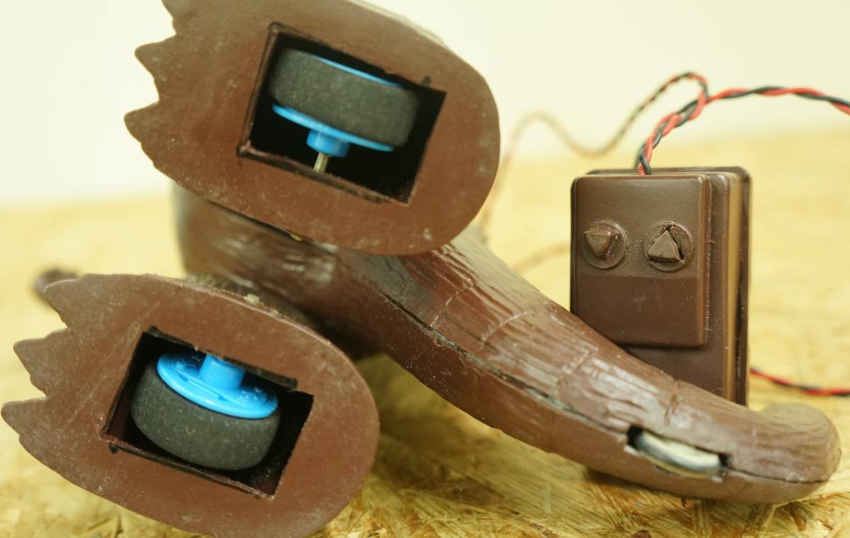 マルサン 電動歩行プラモデル ゴジラ 組立済 レトロ 当時物 希少 マルサン 電動歩行プラモデル ゴジラ 組立済 レトロ 当時物 希少
