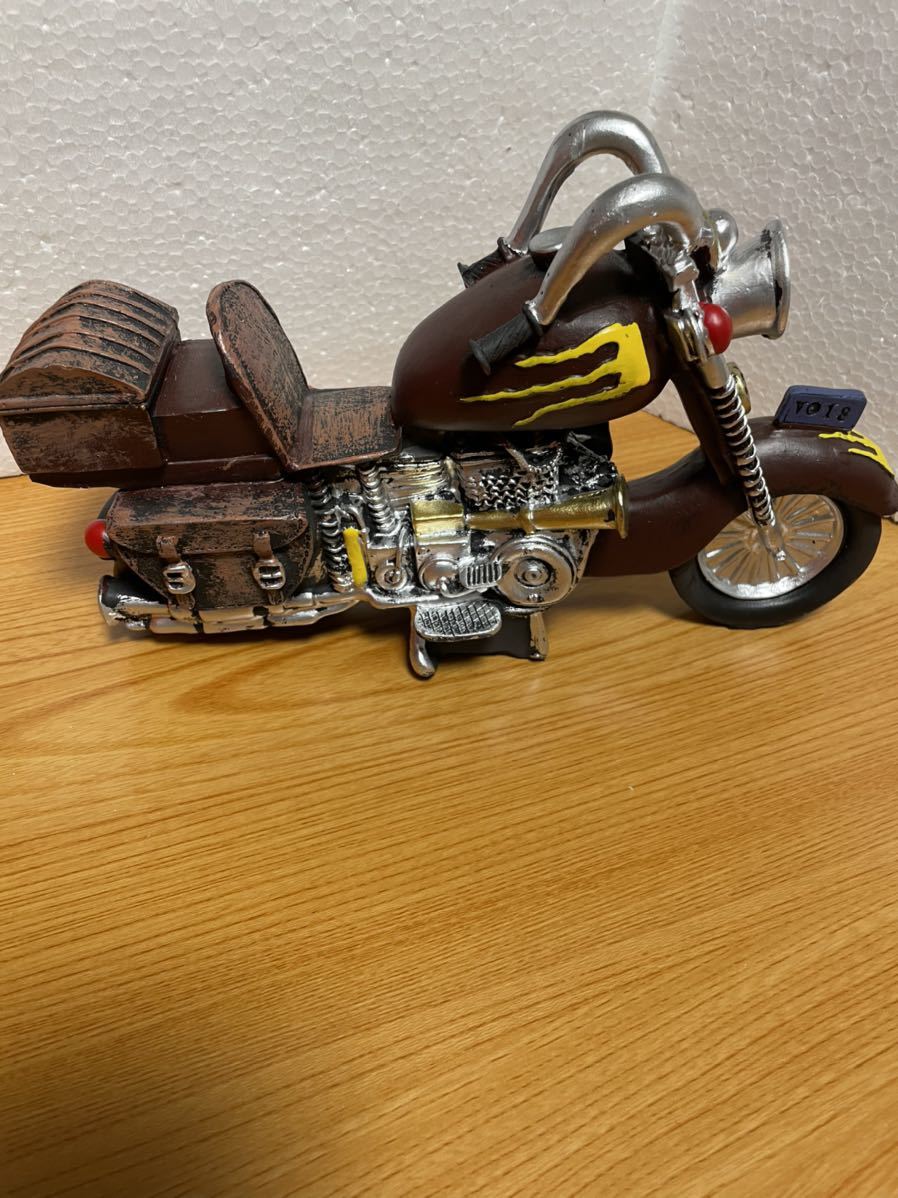 彫刻像 装飾品 レトロ 人工樹脂 オートバイ モデル 手作り 車 モデル フィギュア カラフル 絵画 オーナメント Hoem 装飾_画像3