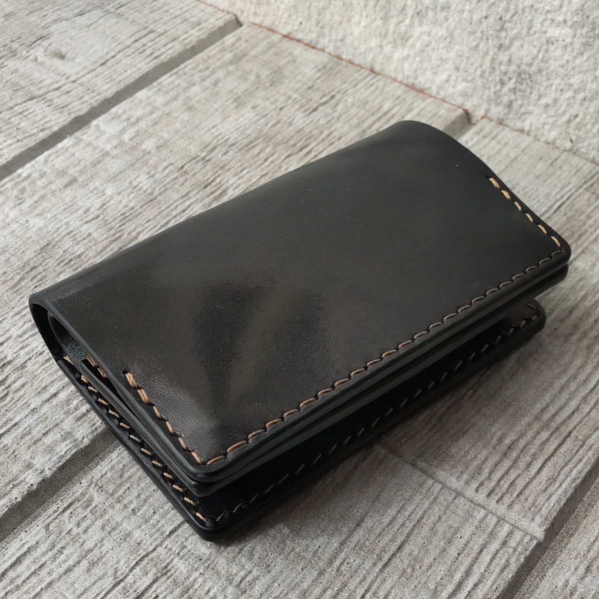 折り財布/モダントラッカーウォレット/栃木レザー/ブラック/ヌメ 折り財布/モダントラッカーウォレット/栃木レザー/ブラック/ヌメ