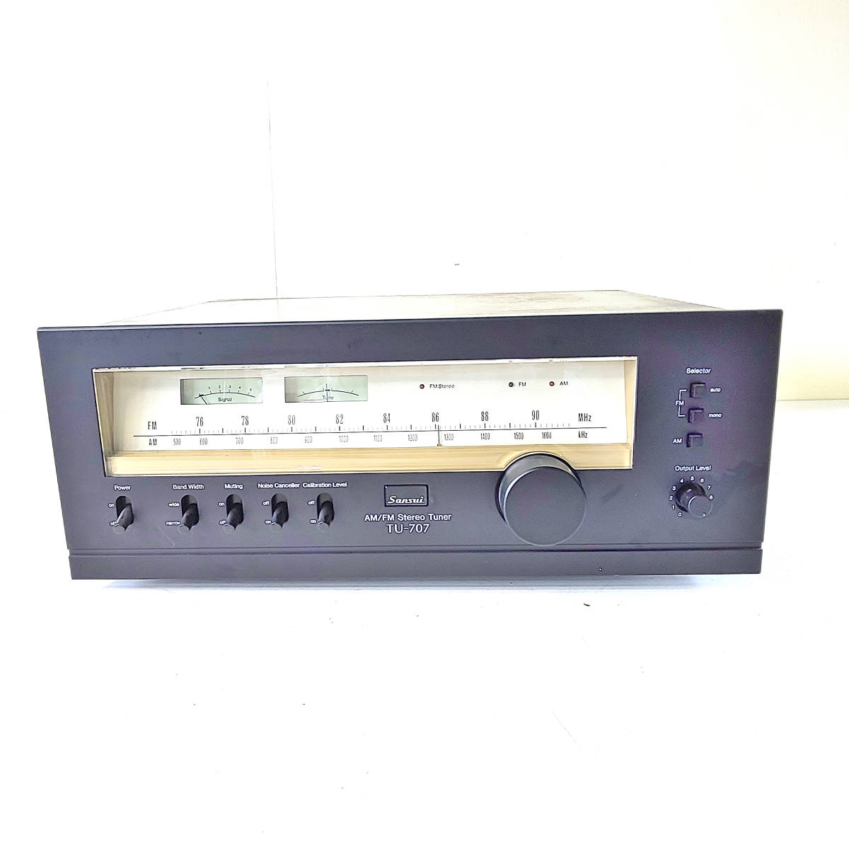 ☆70年代のビンテージチューナーの SANSUI TU-707 | tspea.org