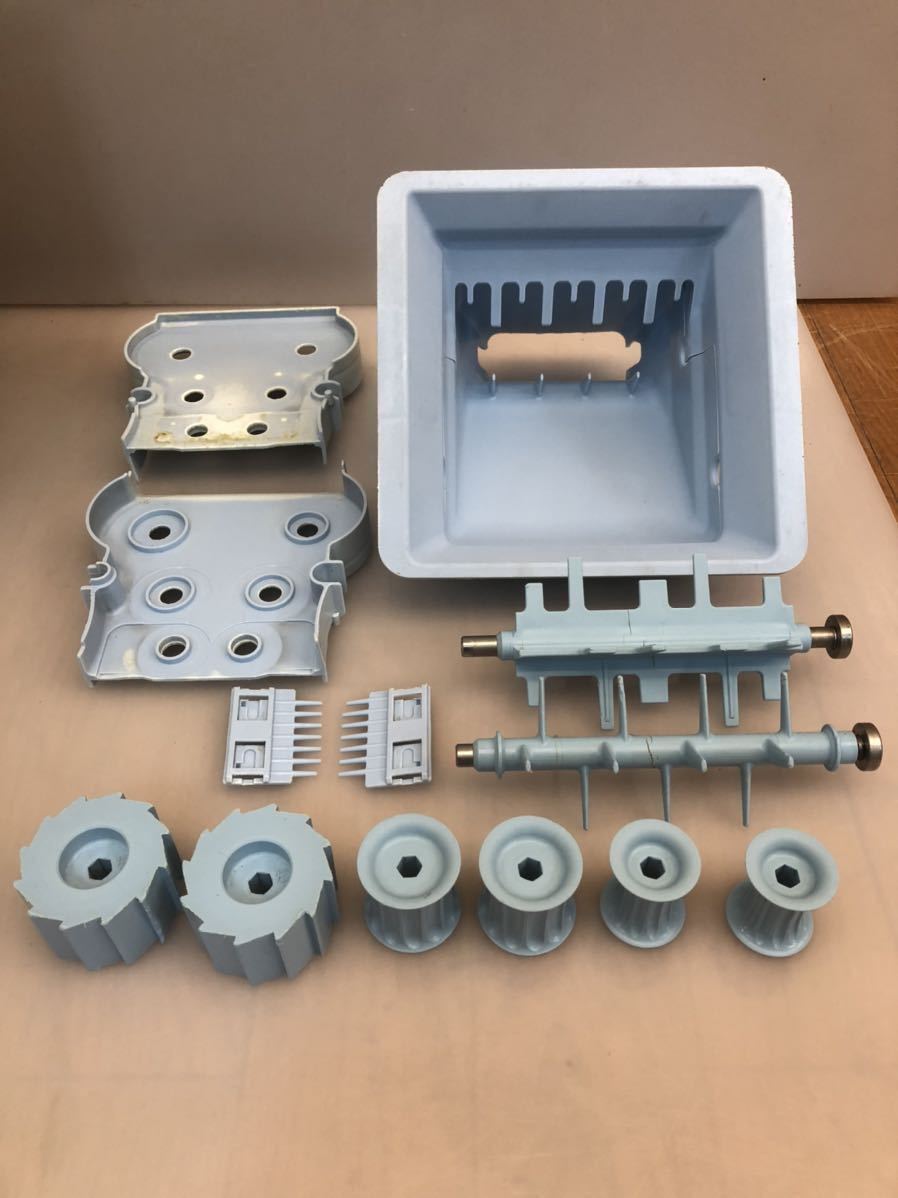 動作品☆SUZUMO スズモ シャリ玉機 寿司ロボット SSN-FRA わさび 動作品☆SUZUMO スズモ シャリ玉機 寿司ロボット SSN-FRA わさび