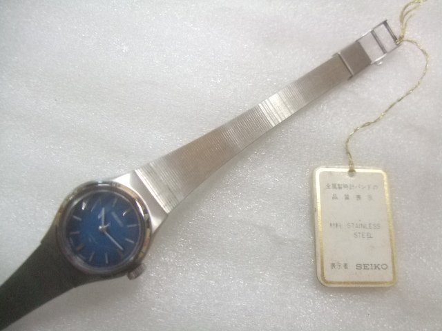 デッドストック未使用70s高級セイコーブレスレット手巻腕時計定価20000円　W142