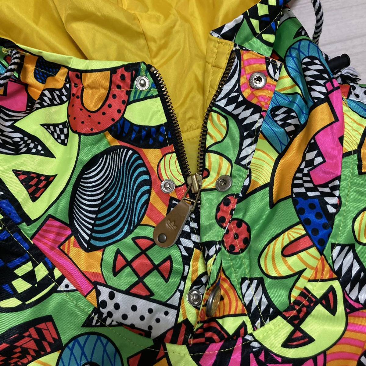 90s Vintage adidas デサント 中綿 アノラック パーカー 総柄 M 90s Vintage adidas デサント 中綿 アノラック パーカー 総柄 M