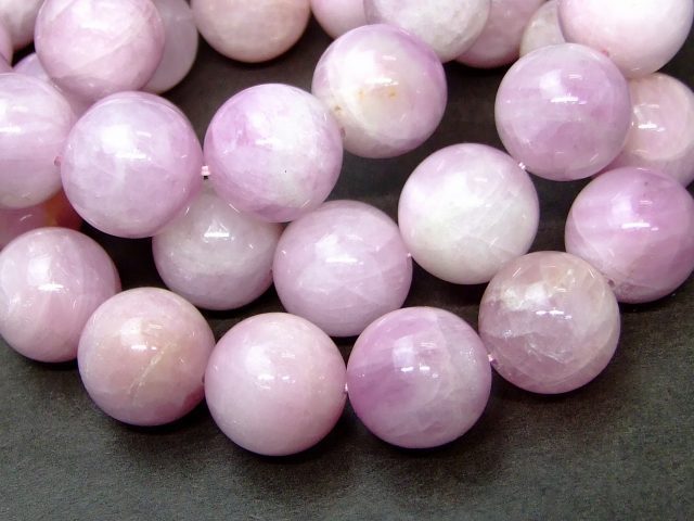 天然石 g3-885K 今月の半額 卸15960円→7980円 14mm~15mm AA ...