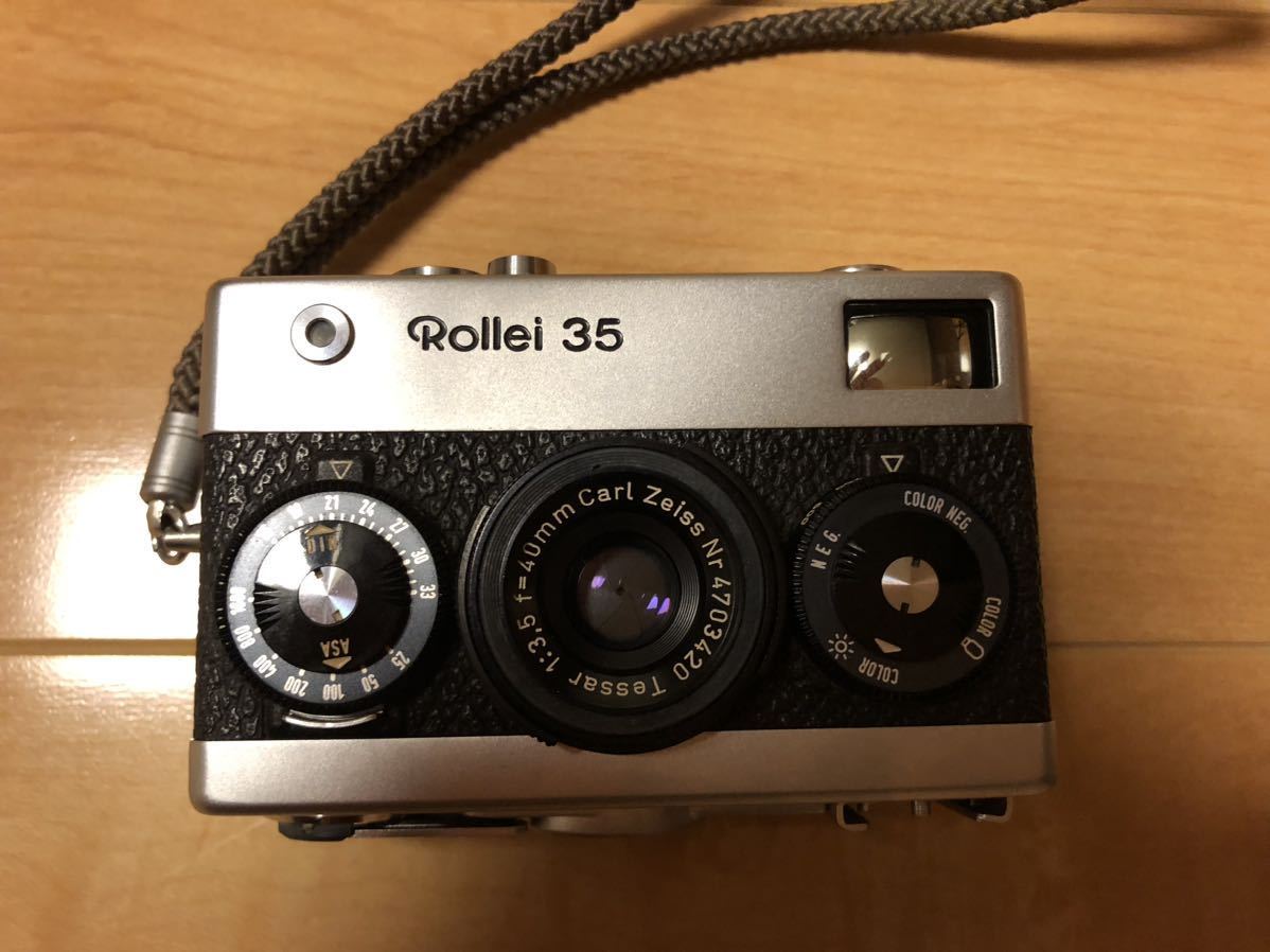 Rollei 35 made in Germany Carl Zeiss Tessar 40mm F3.5 GERMAY