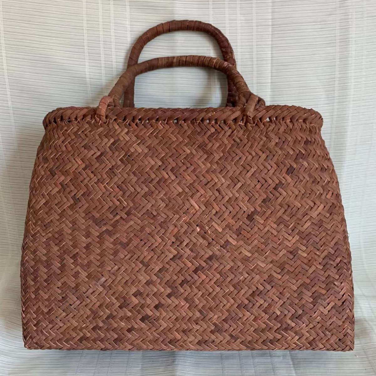 再入荷 未使用品 長野産 3ミリ蔓手編み 二本飛び網代編 山葡萄カゴ
