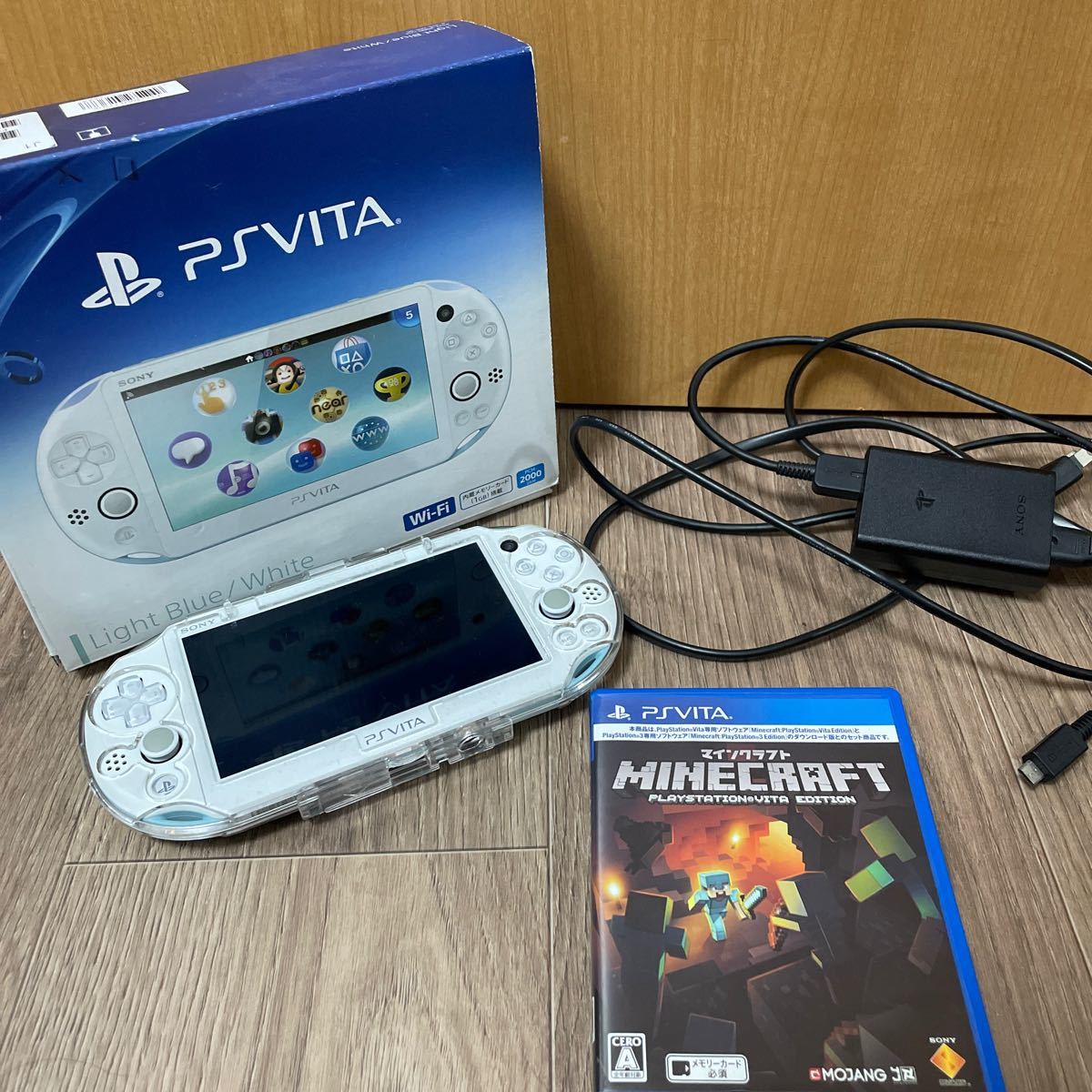 PS Vita PCH-2000 Wi-Fiモデル LightBlue/White マインクラフト等