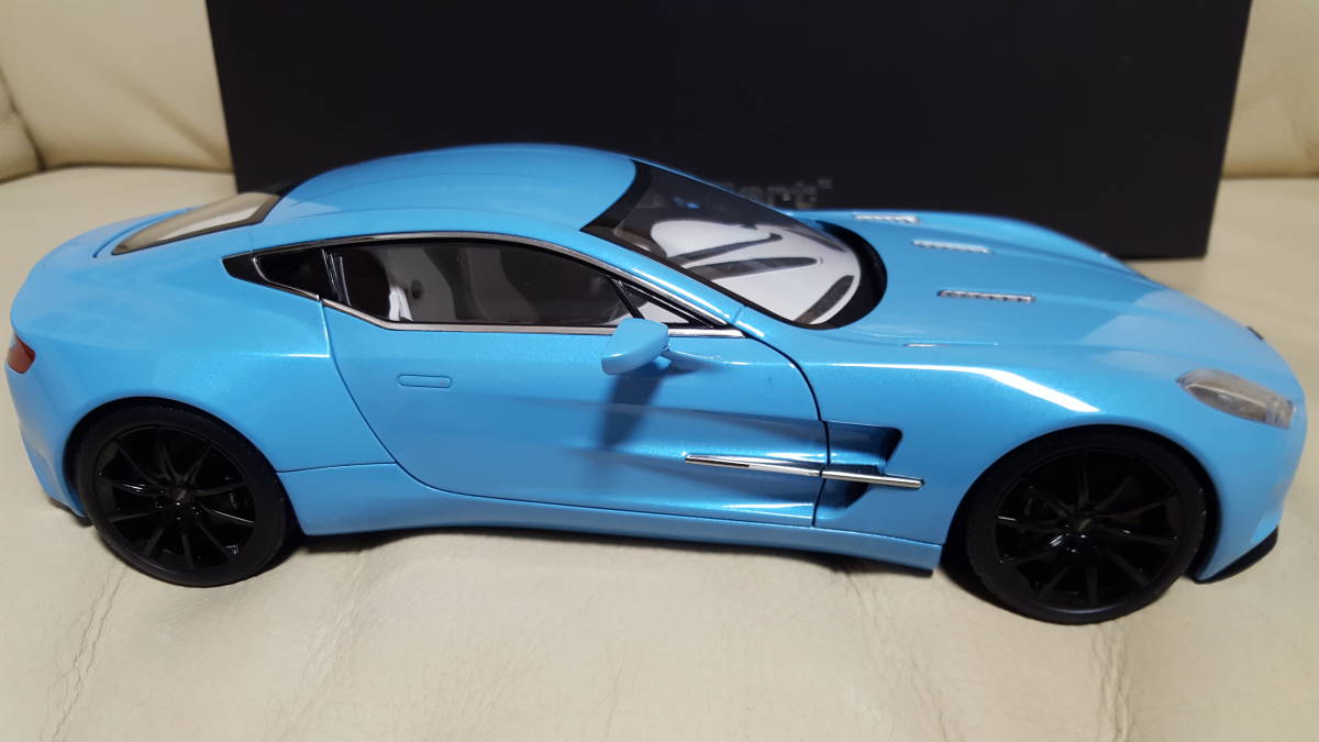 1/18☆AUTO art☆アストン マーティン ASTON MARTIN ONE-77 1/18☆AUTO art☆アストン マーティン ASTON MARTIN ONE-77