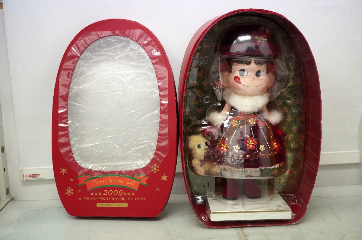 9-171 Peko's Christmas Doll 2009 クリスマス ペコちゃん 不二家 FUJIYA 箱入 フィギュア ビスクドール フィギリン 人形 当時物 企業物_画像1